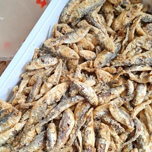Prepare Filipino snacks