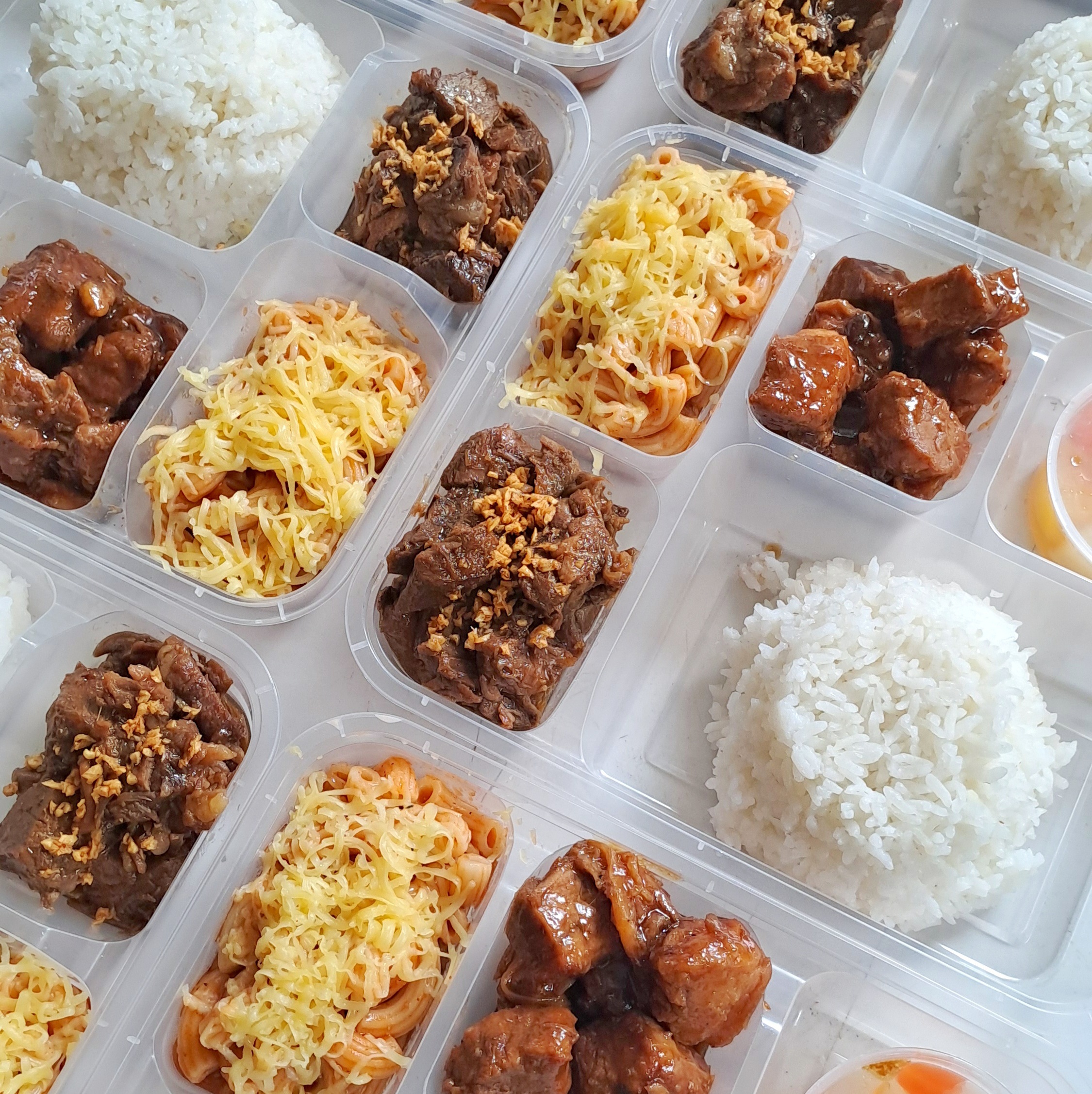 Order Your Packed Meals In The Philippines From FoodTray2Go!